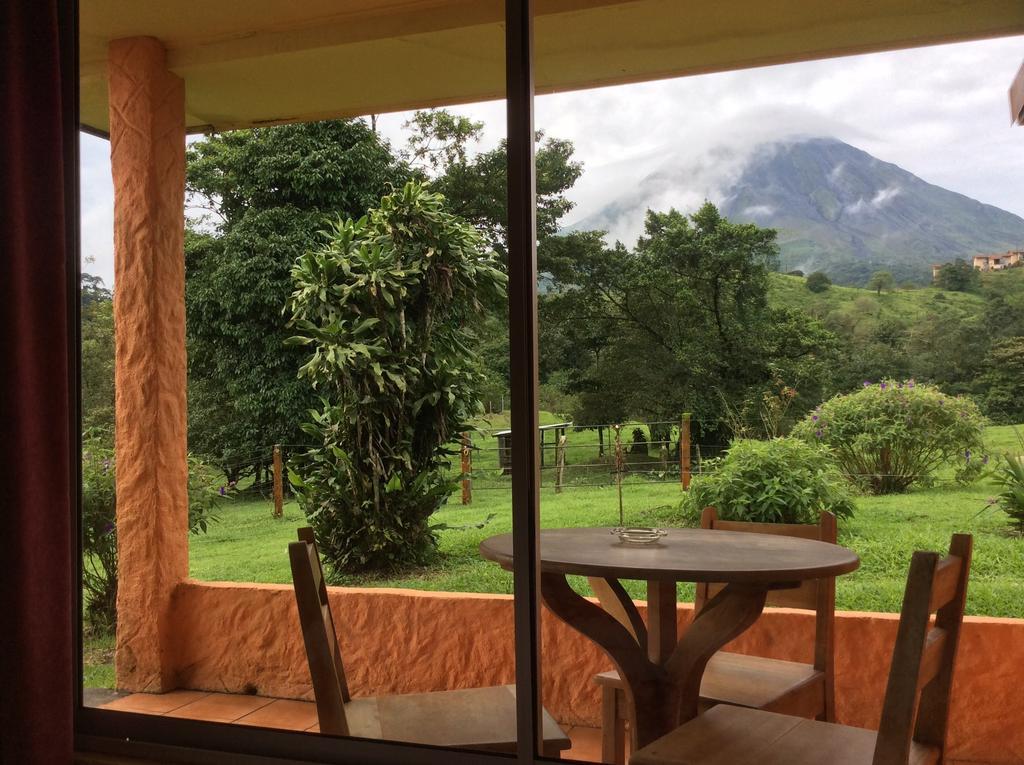 Hotel Cabinas Los Guayabos La Fortuna Zimmer foto