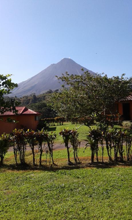 Hotel Cabinas Los Guayabos La Fortuna Exterior foto