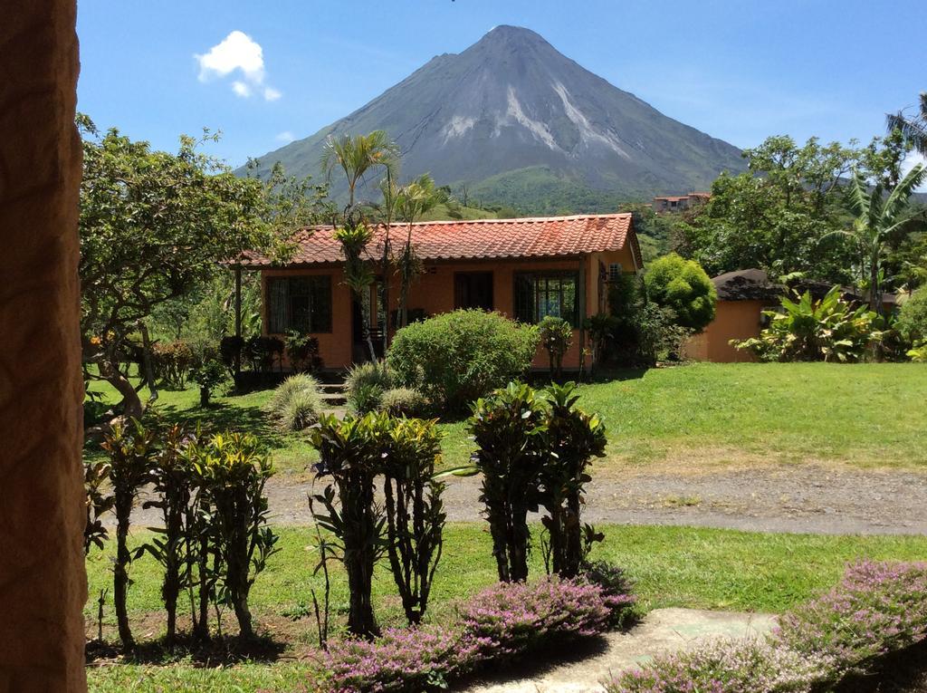 Hotel Cabinas Los Guayabos La Fortuna Exterior foto