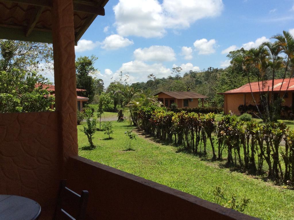 Hotel Cabinas Los Guayabos La Fortuna Exterior foto